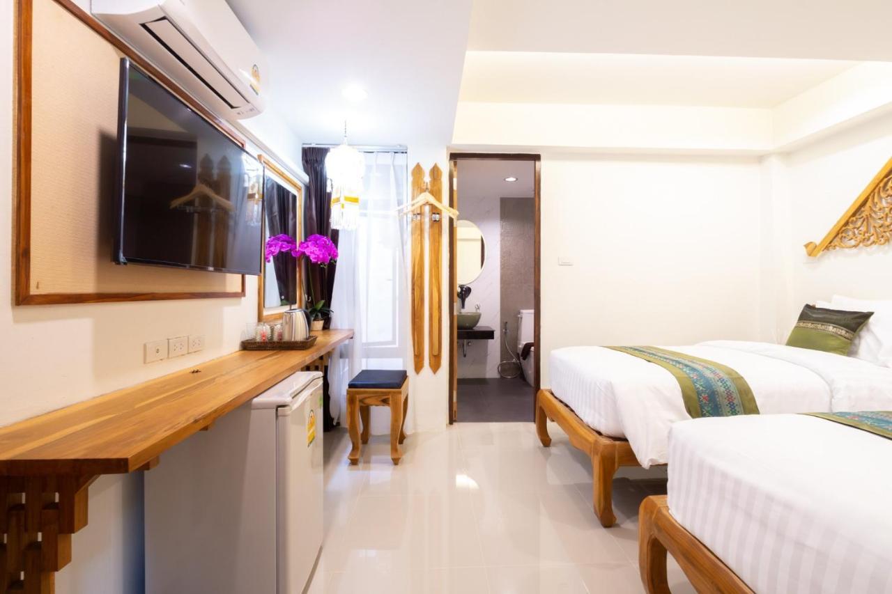 Anumat Premium Budget Hotel Chiang Mai Exterior photo